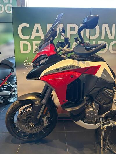 Ducati Multistrada V4 S (2021 - 24) usata