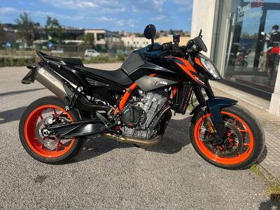 KTM 890 Duke R (2022 - 23) usata