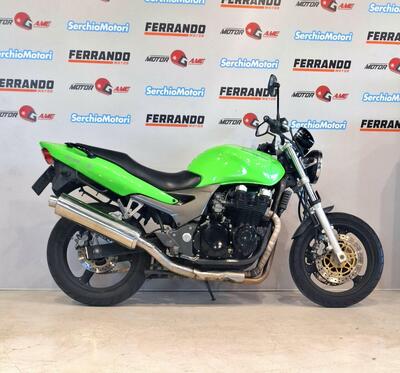 Kawasaki ZR-7 (2001 - 04) usata