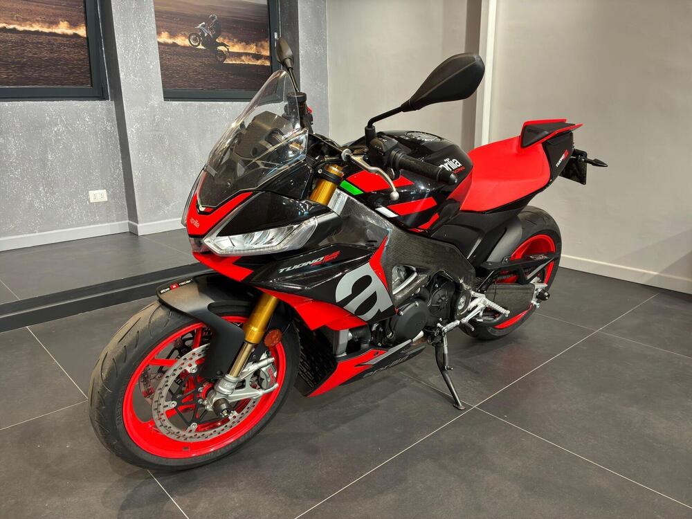 Aprilia Tuono V4 Factory (2021 - 24) (2)