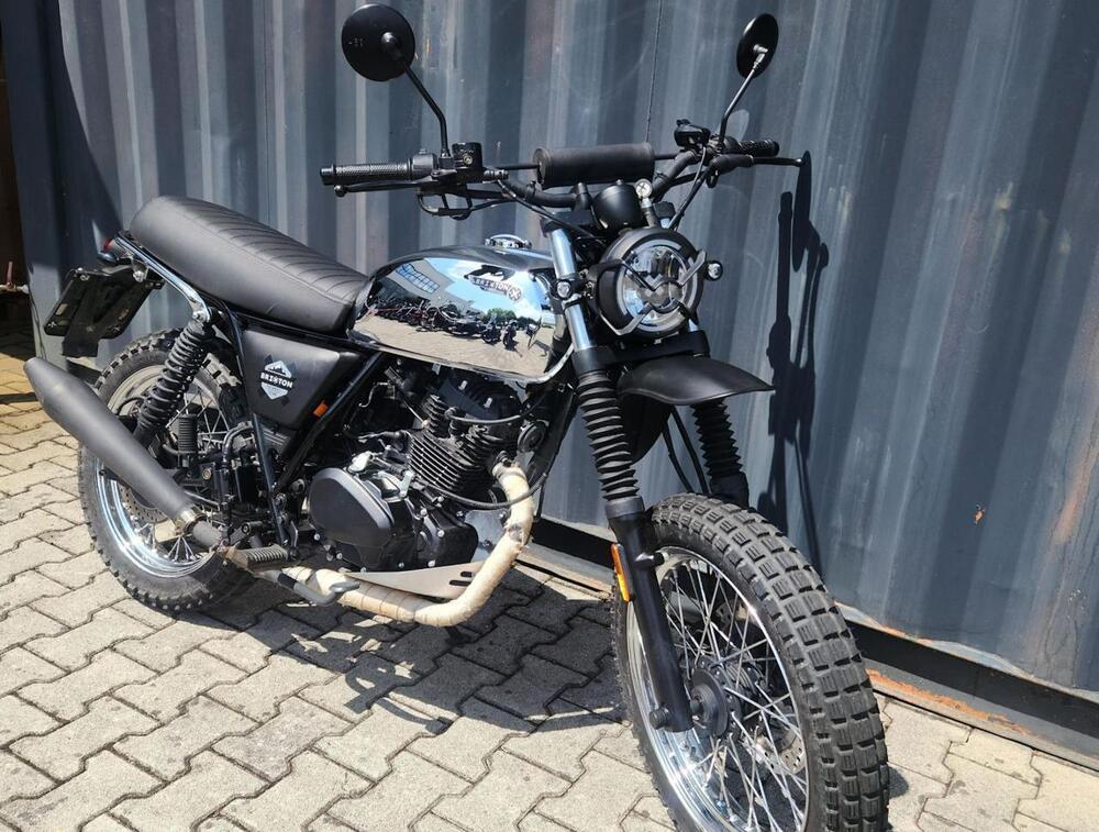Brixton Motorcycles Felsberg 125 XC (2021 - 25) (3)