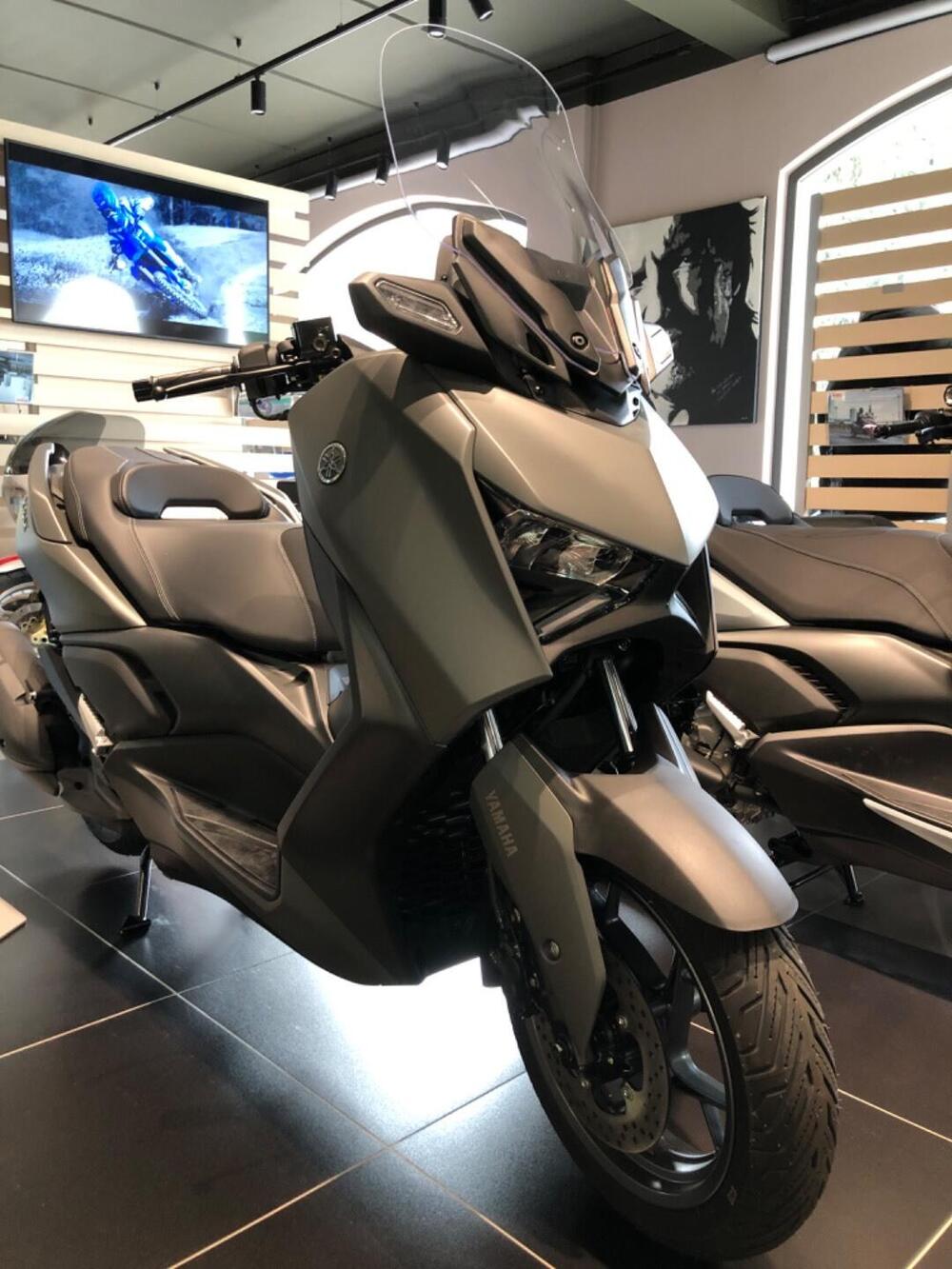 Yamaha X-Max 300 (2025 - 26)