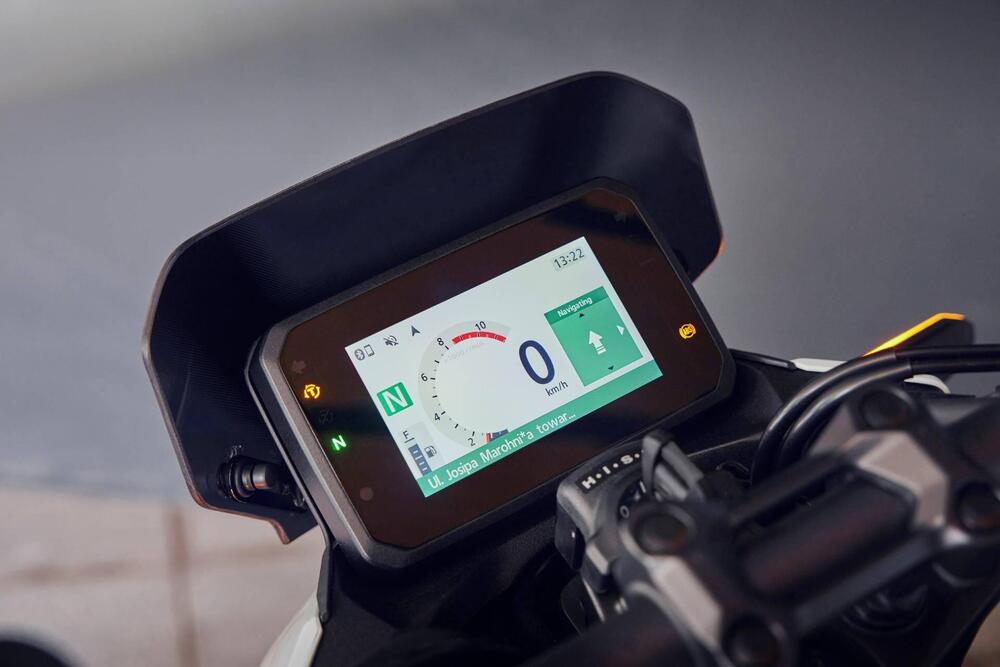 Honda CB 500 Hornet (2024 - 25) (9)