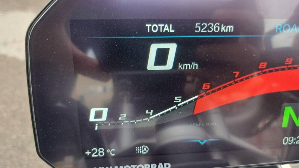 Bmw R 1250 R (2021 - 25) (4)