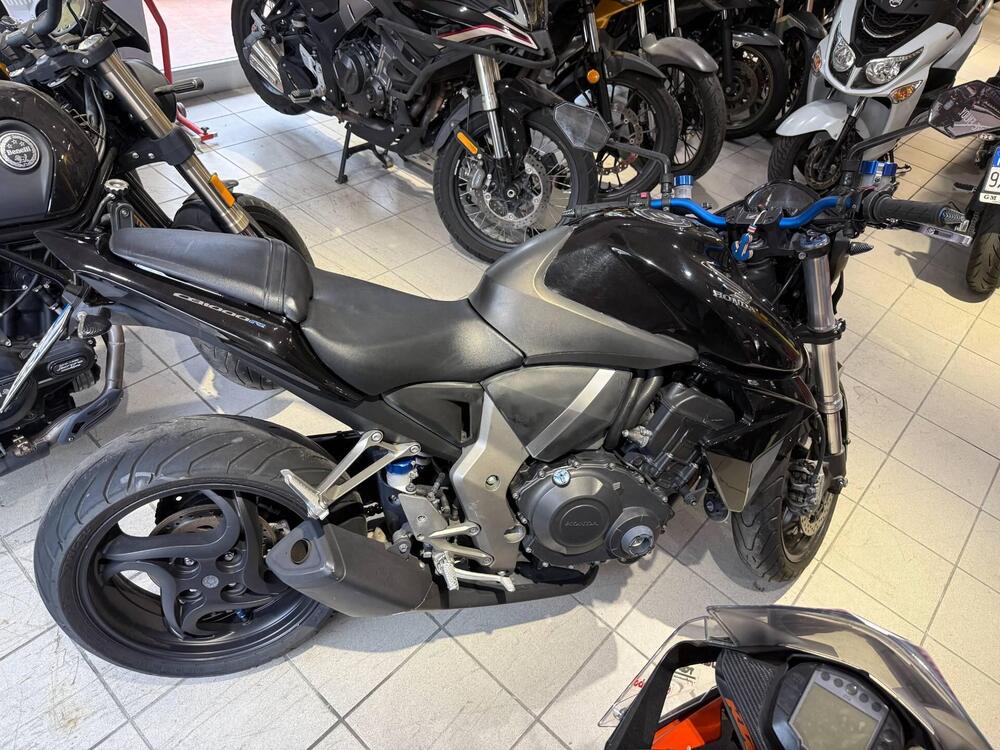 Honda CB 1000 R (2008 - 10) (2)