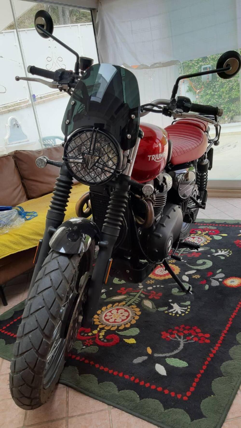 Triumph Street Scrambler 900 (2019 - 20) (2)