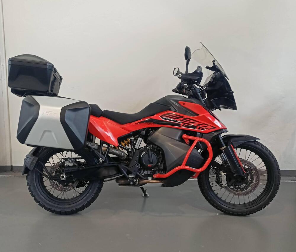 KTM 890 Adventure (2021) (4)