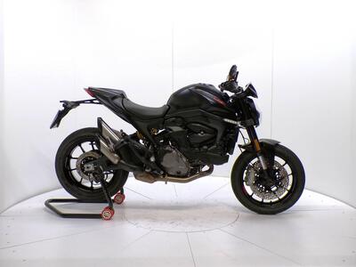 Ducati Monster 937 + (2021 - 25) usata