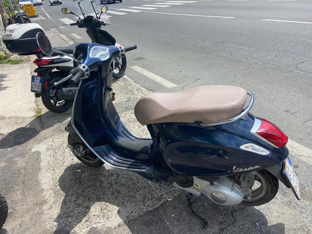 Vespa Primavera 125 3V i-get ABS (2017 - 18) (2)