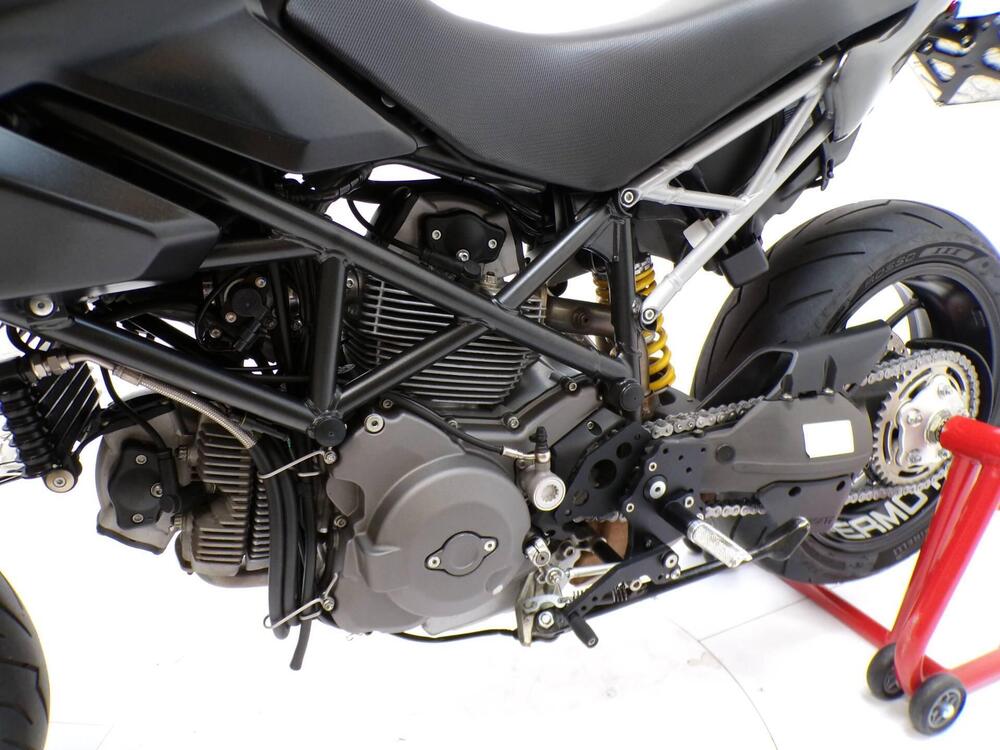 Ducati Hypermotard 796 (2012) (10)