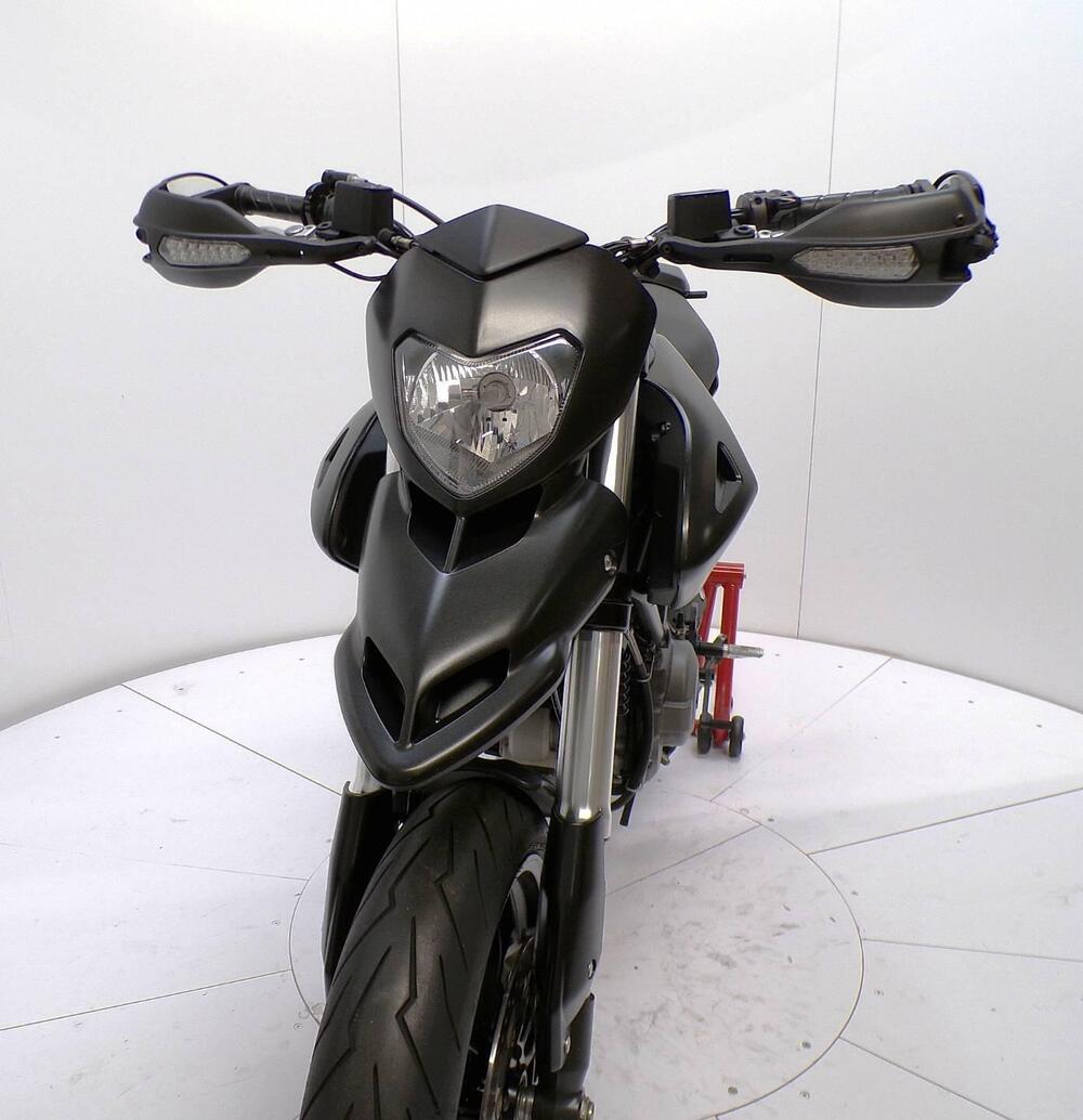 Ducati Hypermotard 796 (2012) (11)