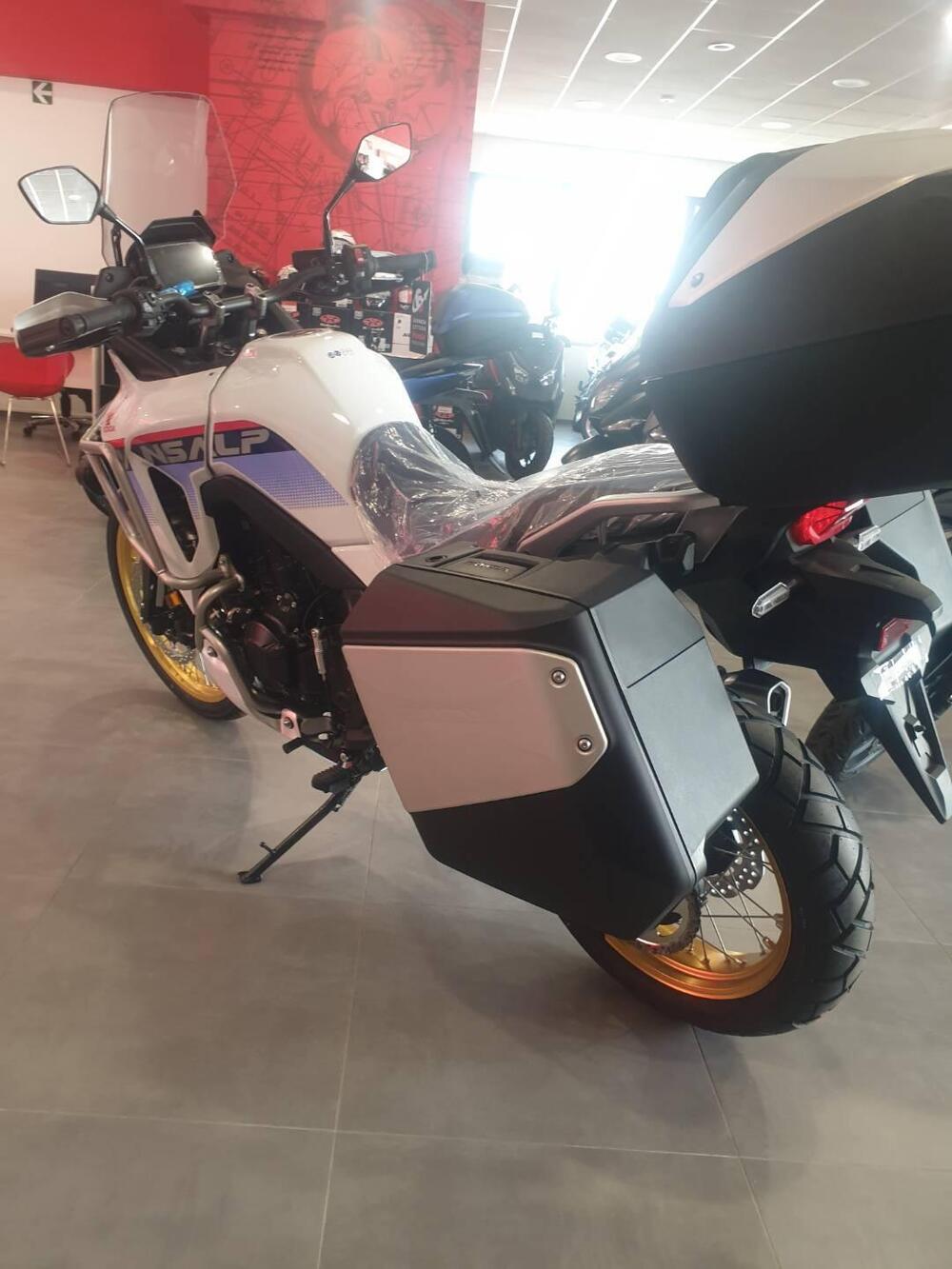 Honda Transalp XL750 Travel Edition (2023 - 24) (4)