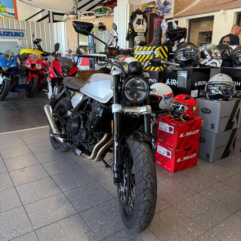 Brixton Motorcycles Crossfire 500 X (2021 - 26) (4)