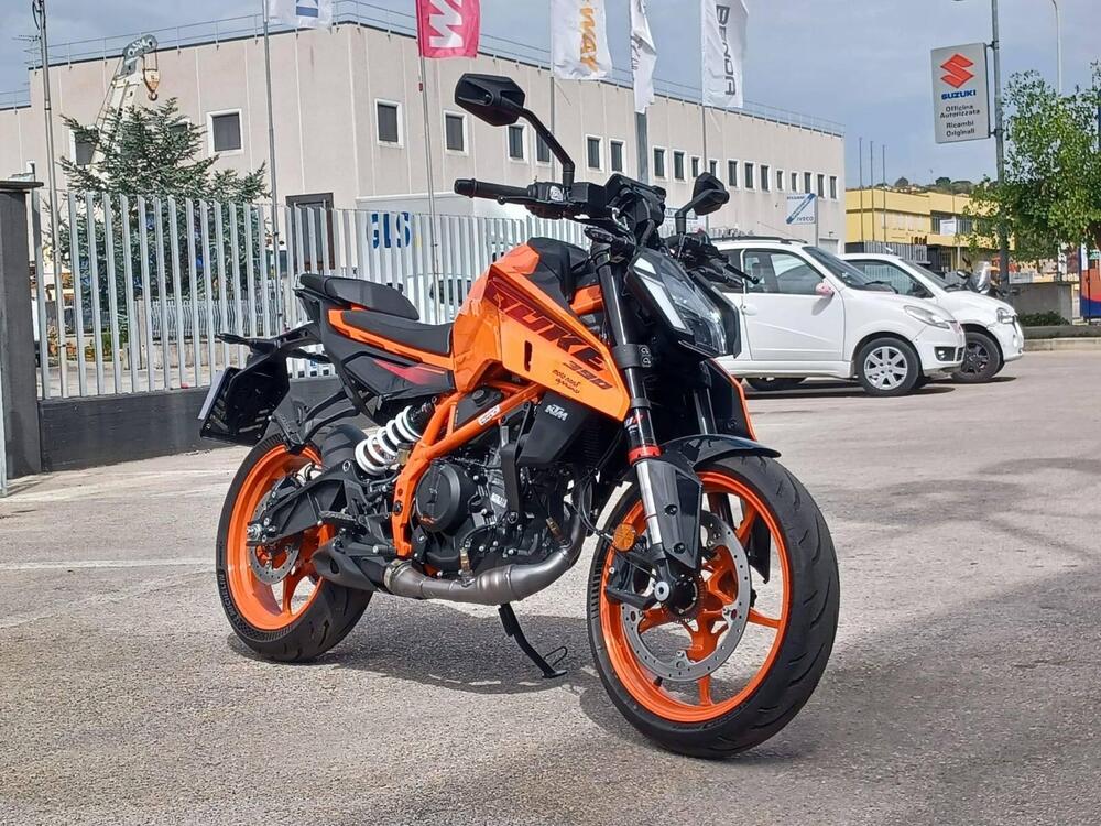 KTM 390 Duke (2024 - 25) (4)
