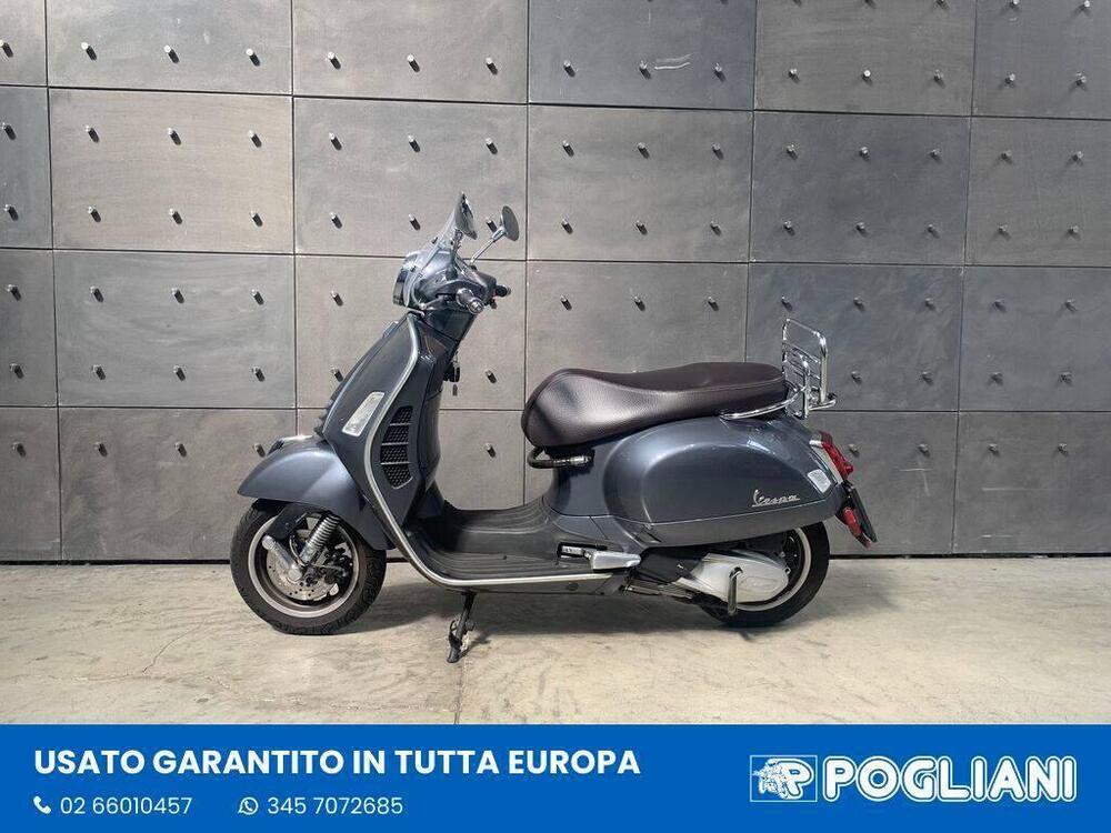 Vespa GTS 300 Hpe Touring (2019) (5)