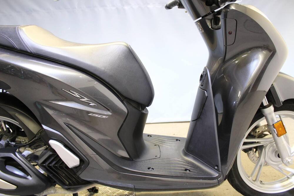 Honda SH 150i (2020 - 23) (9)