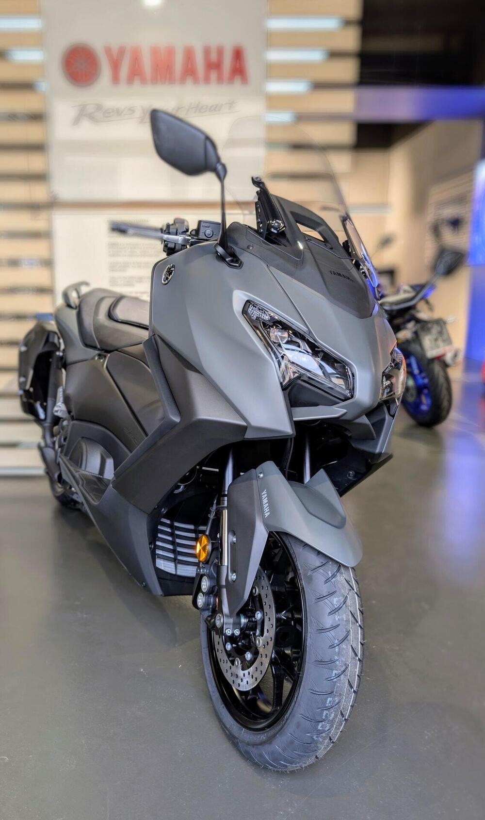 Yamaha T-Max 560 (2025) (2)