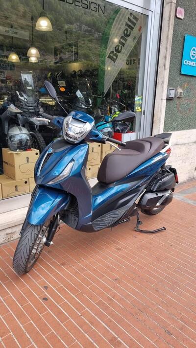 Piaggio Beverly 400 ABS-ASR (2021 - 24) usata