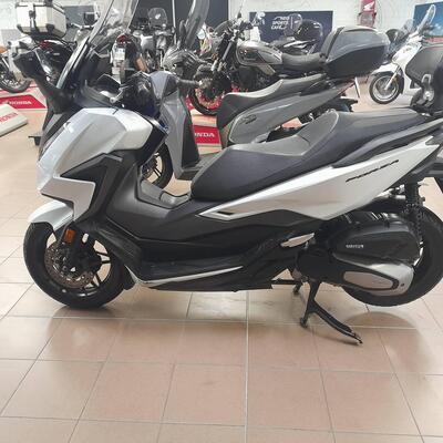 Honda Forza 125 (2022) usata