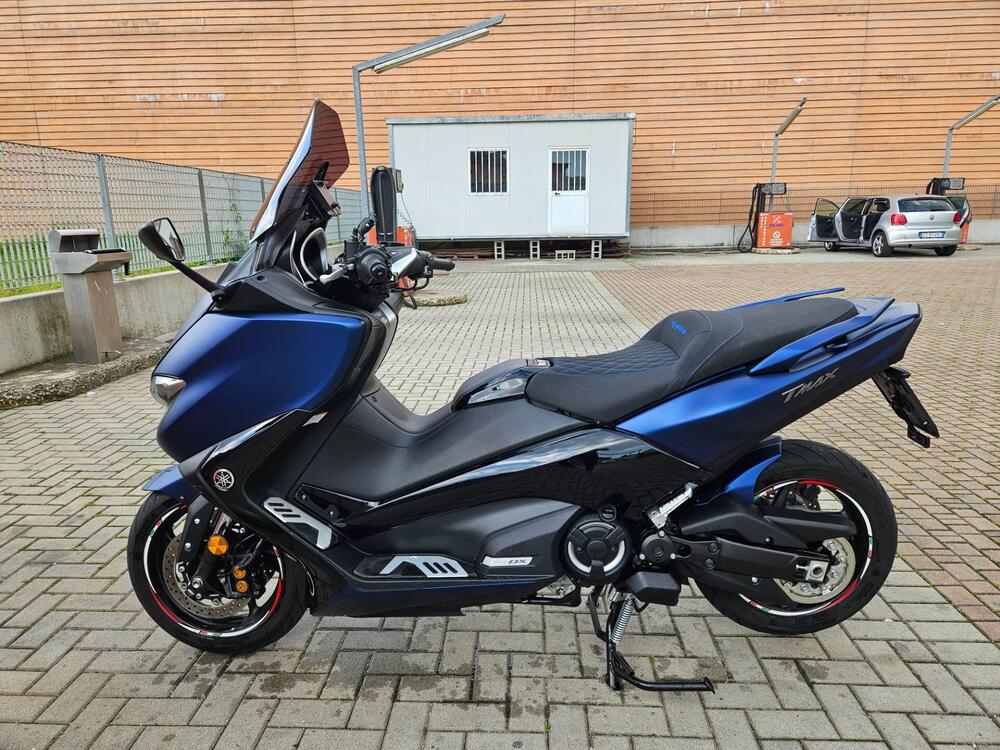 Yamaha T-Max 530 DX (2017 - 19) (2)