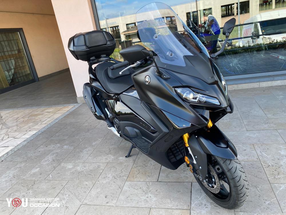 Yamaha T-Max 560 Tech Max (2022 - 24) (2)