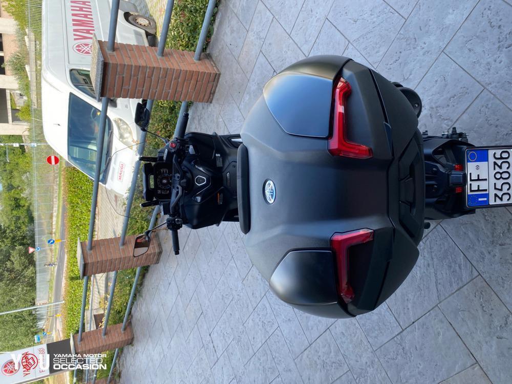 Yamaha T-Max 560 Tech Max (2022 - 24) (5)