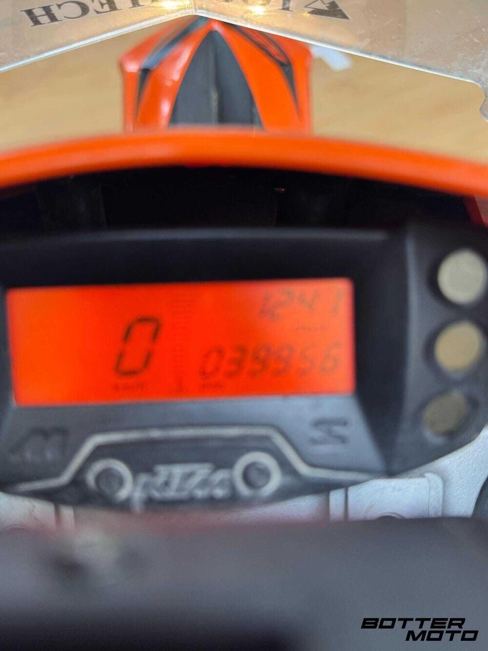 KTM 690 Enduro R (2009 - 11) (3)