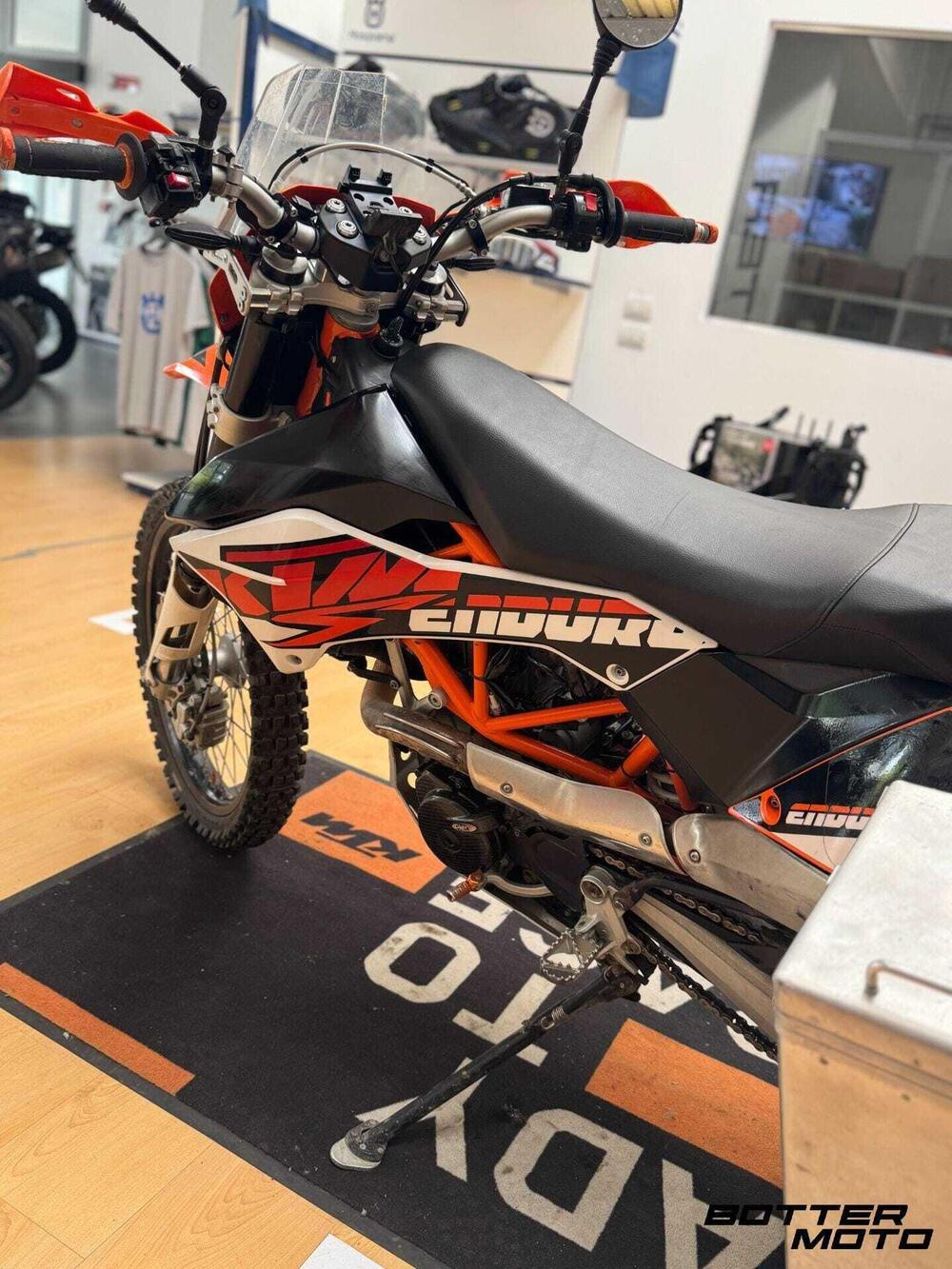 KTM 690 Enduro R (2009 - 11) (5)