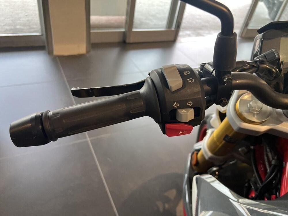 Bmw G 310 R (2021 - 25) (8)