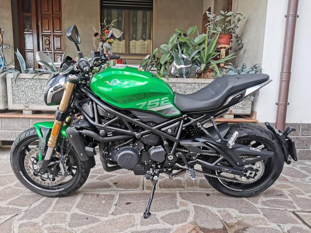 Benelli 752 S (2022 - 25) (3)