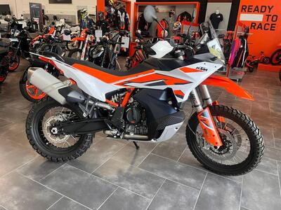 KTM 890 Adventure R (2023 - 24) nuova