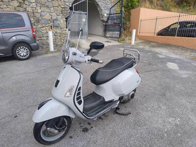 Vespa GTS 250 i.e. usata