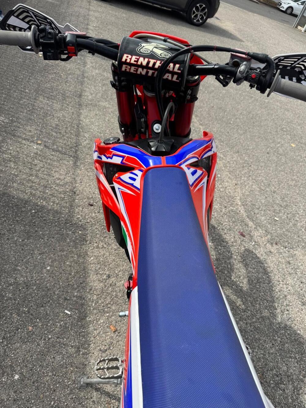 Betamotor RR 350 4T Enduro Racing EFI (2016) (6)