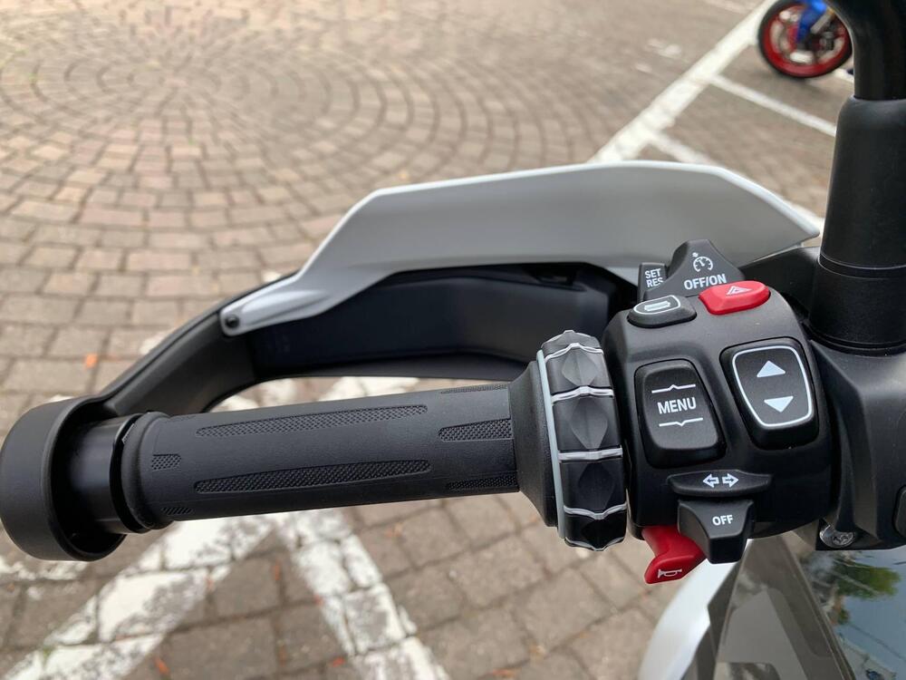 Bmw R 1300 GS ASA (2024 - 26) (10)