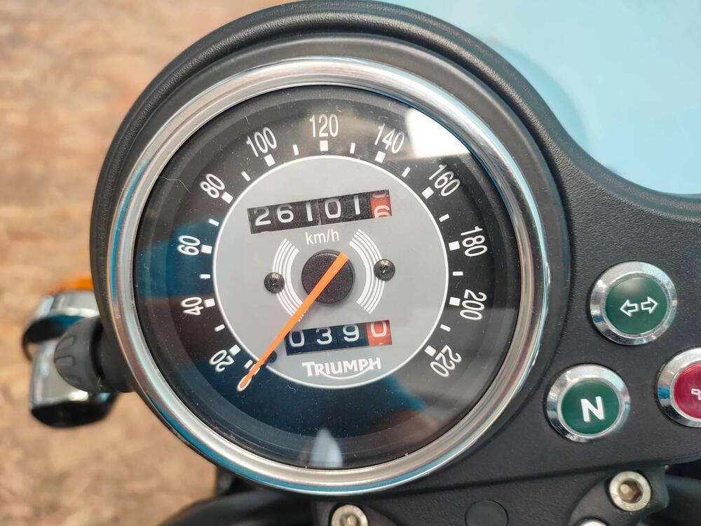 Triumph Bonneville 800 (2002 - 07) (7)