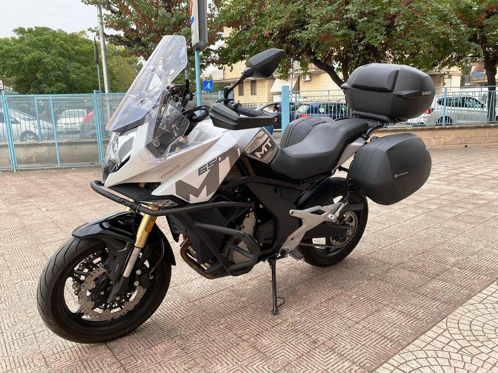 CFMOTO 650MT (2021 - 24) (2)