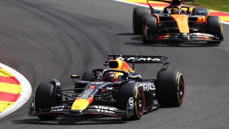 F1. GP Belgio 2025: Max Verstappen vince la Sprint di Spa. Secondo Piastri davanti a Norris e Leclerc. Hamilton 16&deg;