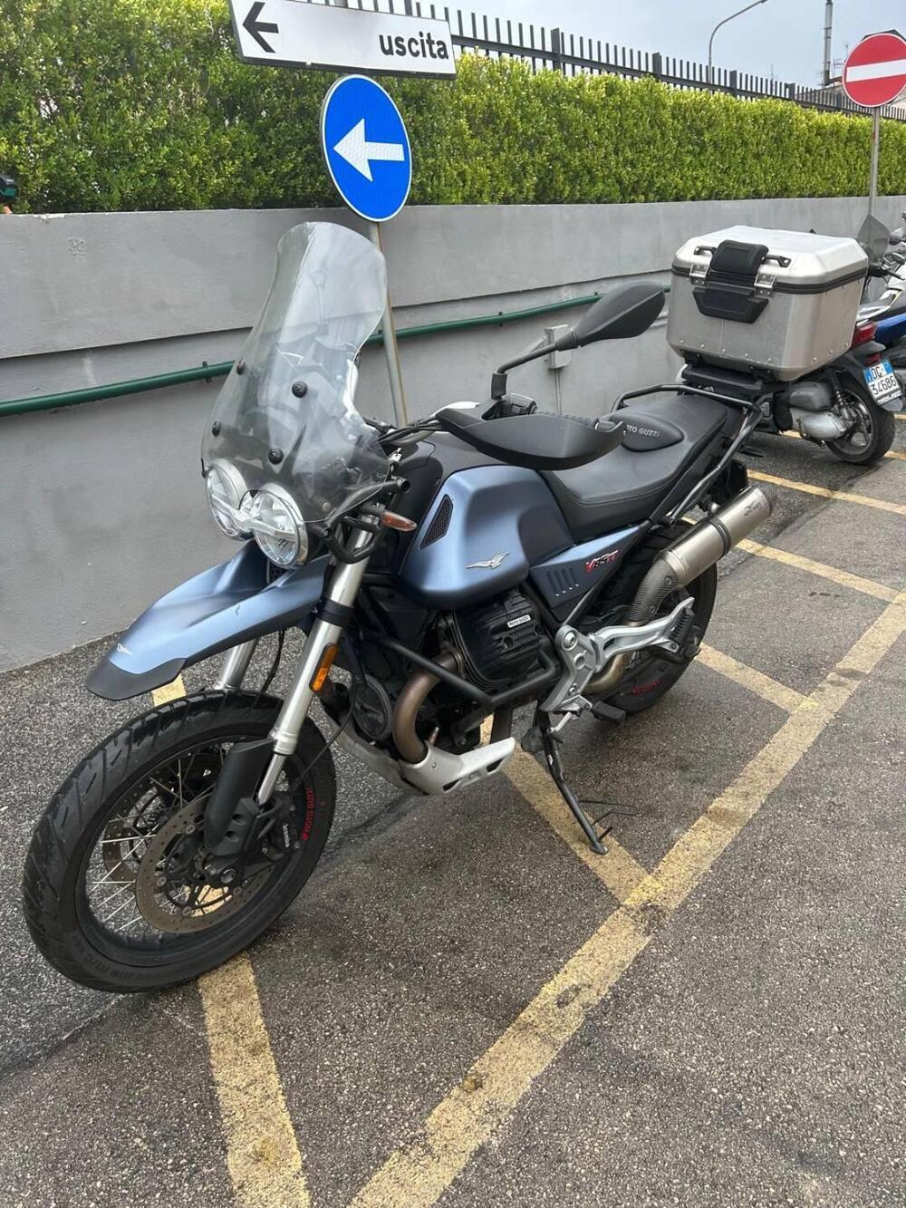 Moto Guzzi V85 TT (2019 - 20) (6)
