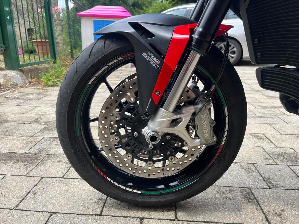 MV Agusta Turismo Veloce 800 Lusso (2014 - 16) (11)