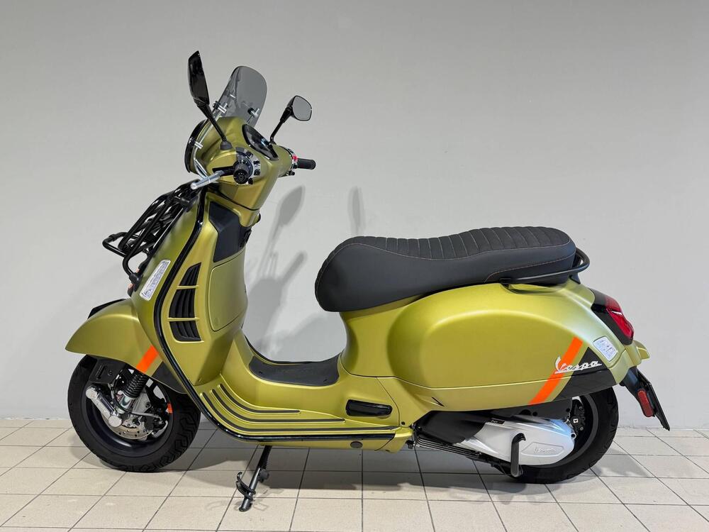 Vespa GTS 300 Super Sport (2023 - 24) (3)