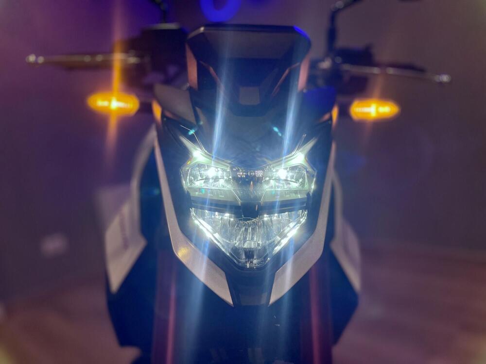 Honda CB 750 Hornet (2023 - 24) (8)