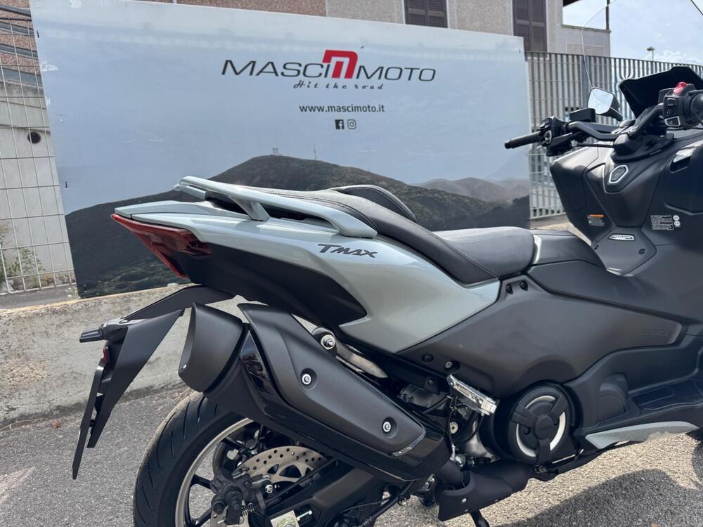 Yamaha T-Max 560 Tech Max (2025 - 26) (5)