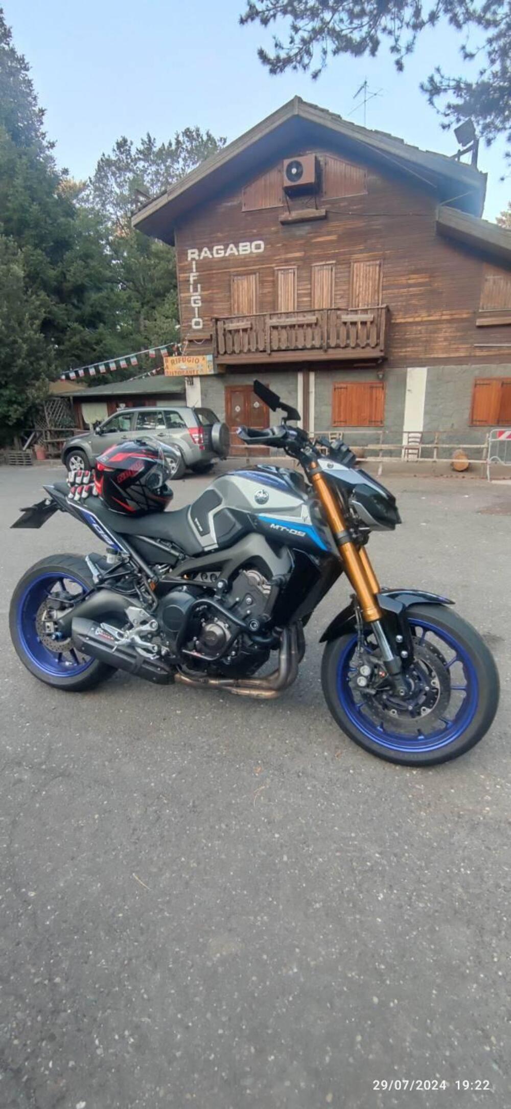 Yamaha MT-09 SP (2018 - 20) (11)