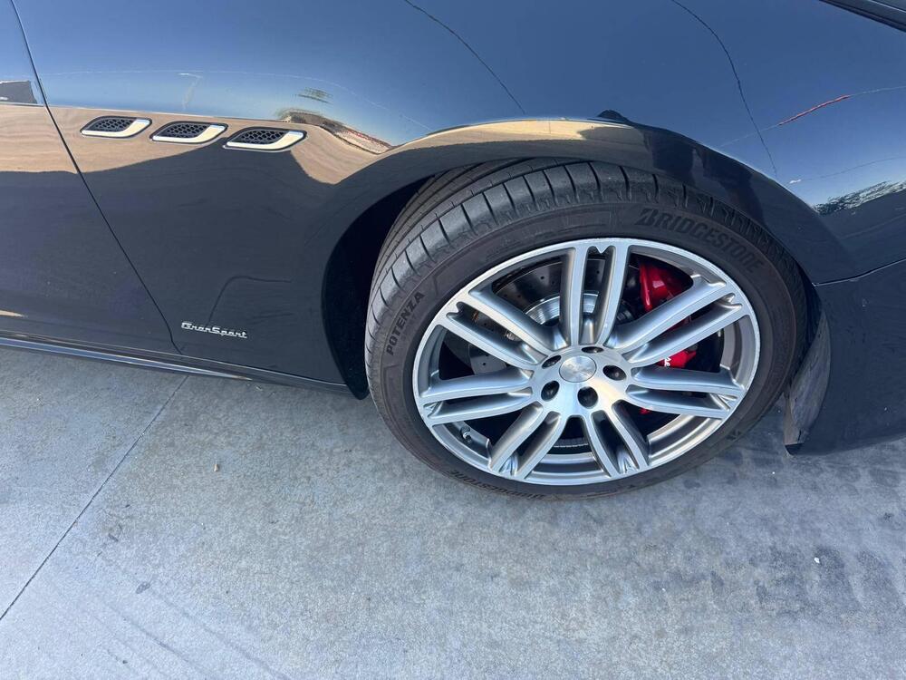 Maserati Ghibli usata a Rovigo (6)