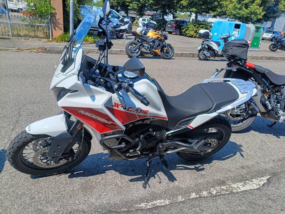 Moto Morini X-Cape 650 (2021 - 25) (3)