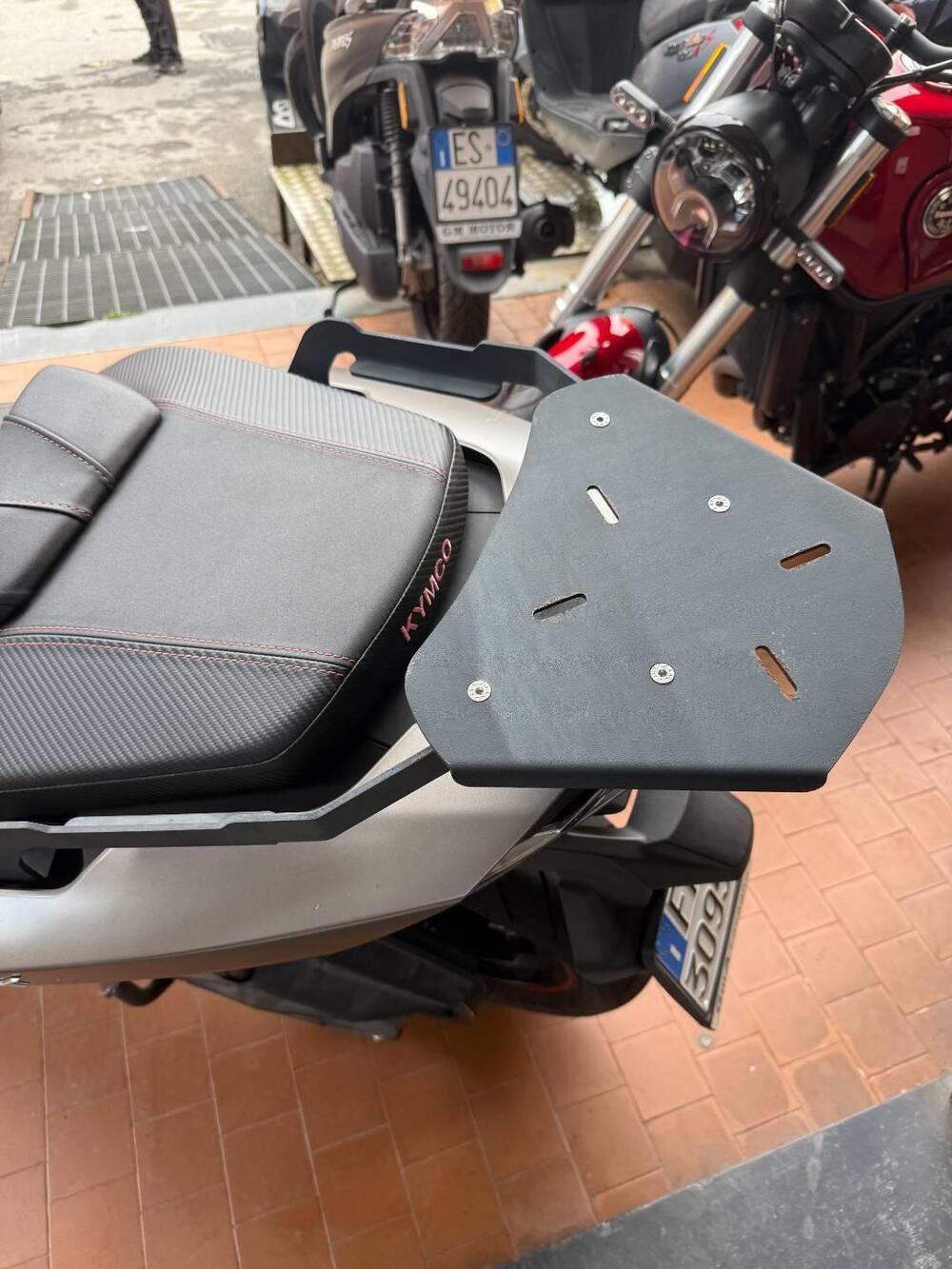 Kymco AK 550 Premium (2023 - 25) (5)