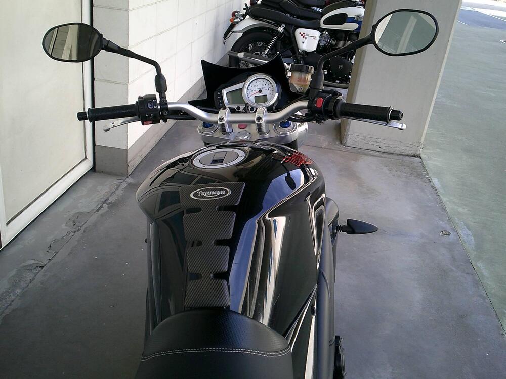 Triumph Speed Triple 1050 SE 15th Anniversary (2009 -10) (7)