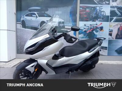 Zontes ZT350-E (2023 - 25) usata