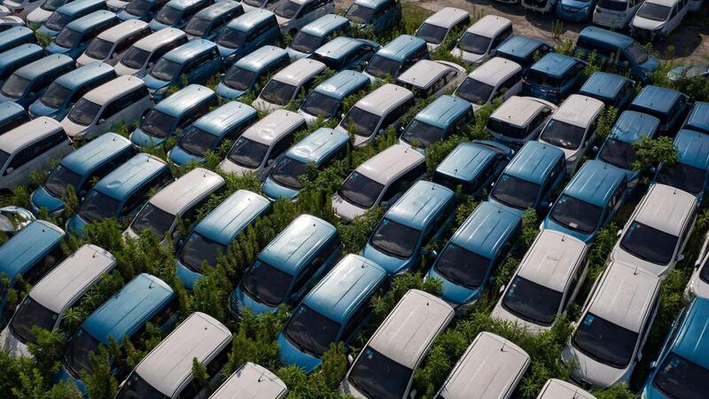 Cina, lo scandalo delle vendite gonfiate: le case auto &ldquo;assicurano&rdquo; vetture prima della vendita per sembrare vincenti