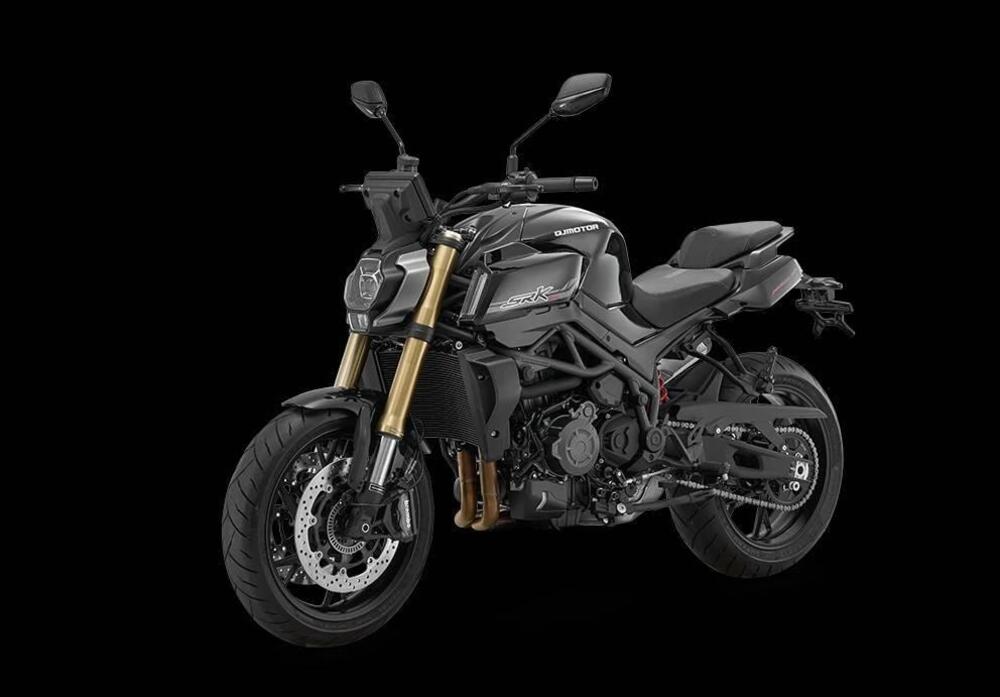QJ Motor SRK 900 (2025 - 26)